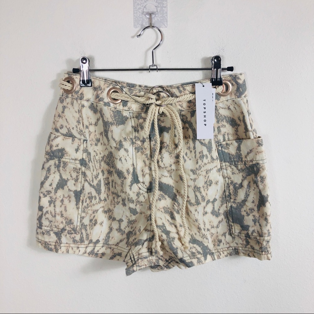 NWT TOPSHOP TIE DIE ROPE BELT HIGH RISE SHORTS - Picture 3 of 8